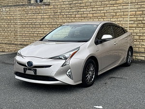 Toyota Prius thumbnail
