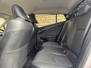 Toyota Prius thumbnail