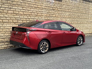 Toyota Prius thumbnail