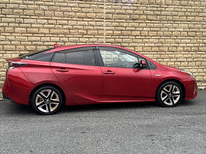 Toyota Prius thumbnail