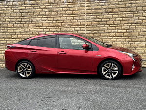Toyota Prius thumbnail