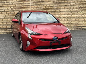 Toyota Prius thumbnail