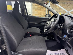 Toyota Yaris thumbnail