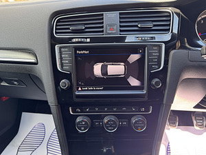 Volkswagen Golf thumbnail