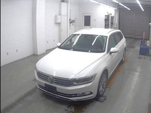 Volkswagen Passat thumbnail