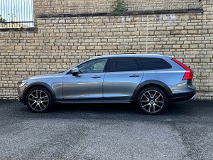 Volvo V90 cross country thumbnail