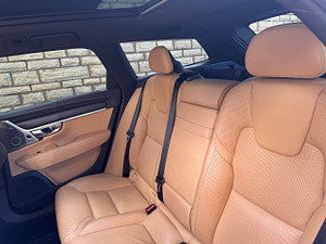 Volvo V90 cross country thumbnail