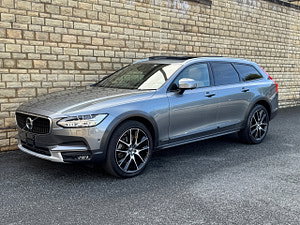 Volvo V90 cross country thumbnail