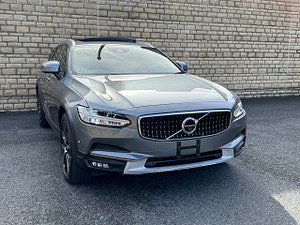 Volvo V90 cross country thumbnail