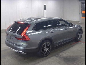Volvo V90 cross country thumbnail
