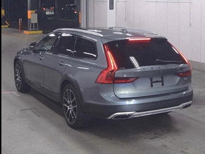 Volvo V90 cross country thumbnail