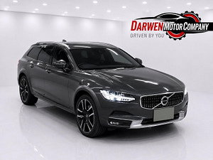 Volvo V90 cross country thumbnail