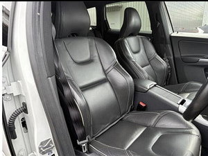 Volvo XC60 thumbnail