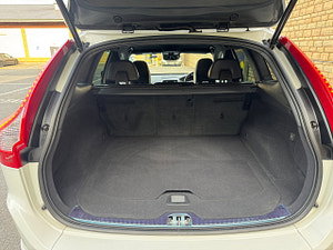 Volvo XC60 thumbnail