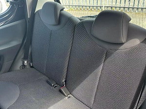 Peugeot 107 thumbnail