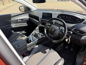 Peugeot 3008 thumbnail