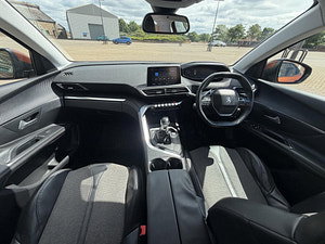 Peugeot 3008 thumbnail
