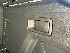 Peugeot 3008 thumbnail