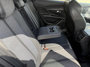 Peugeot 3008 thumbnail