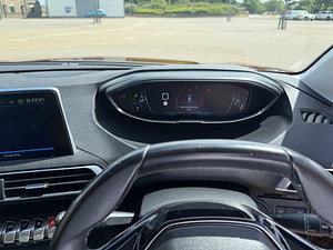 Peugeot 3008 thumbnail