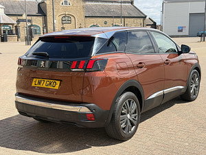 Peugeot 3008 thumbnail