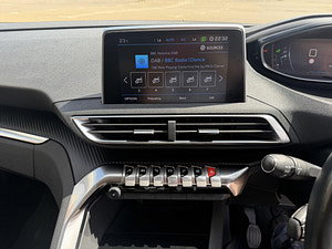 Peugeot 3008 thumbnail