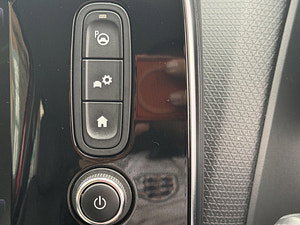 Renault Clio thumbnail