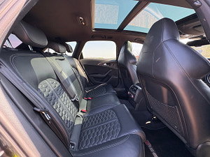 Audi RS6 Avant thumbnail