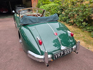 Jaguar XK thumbnail