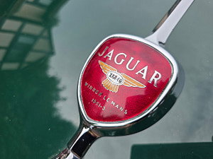 Jaguar XK thumbnail