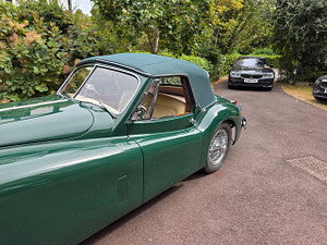 Jaguar XK thumbnail