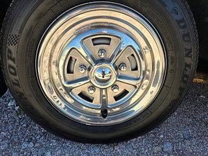 Triumph Stag thumbnail