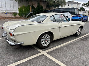 Volvo P1800 thumbnail