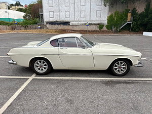 Volvo P1800 thumbnail