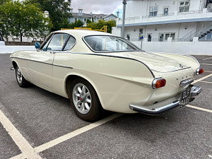 Volvo P1800 thumbnail