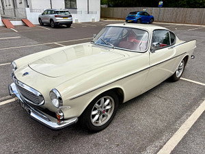Volvo P1800 thumbnail