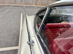 Volvo P1800 thumbnail