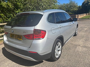 BMW X1 thumbnail