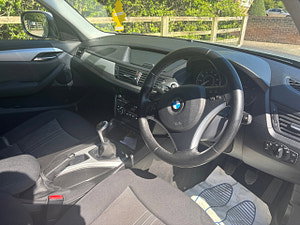 BMW X1 thumbnail