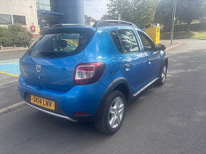 Dacia Sandero Stepway thumbnail