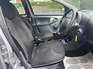 Peugeot 107 thumbnail