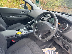 Peugeot 3008 thumbnail