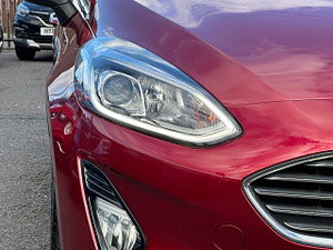 Ford Fiesta thumbnail