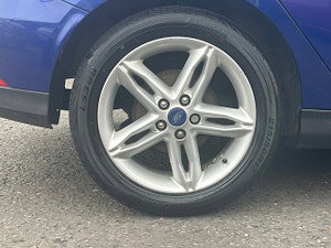 Ford Focus thumbnail