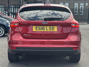 Ford Focus thumbnail