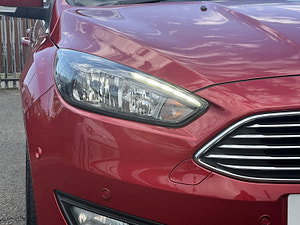 Ford Focus thumbnail