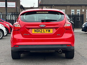 Ford Focus thumbnail