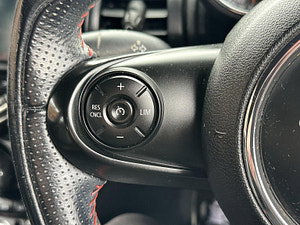 MINI Hatch thumbnail