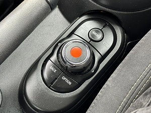 MINI Hatch thumbnail