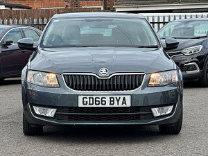 Skoda Octavia thumbnail